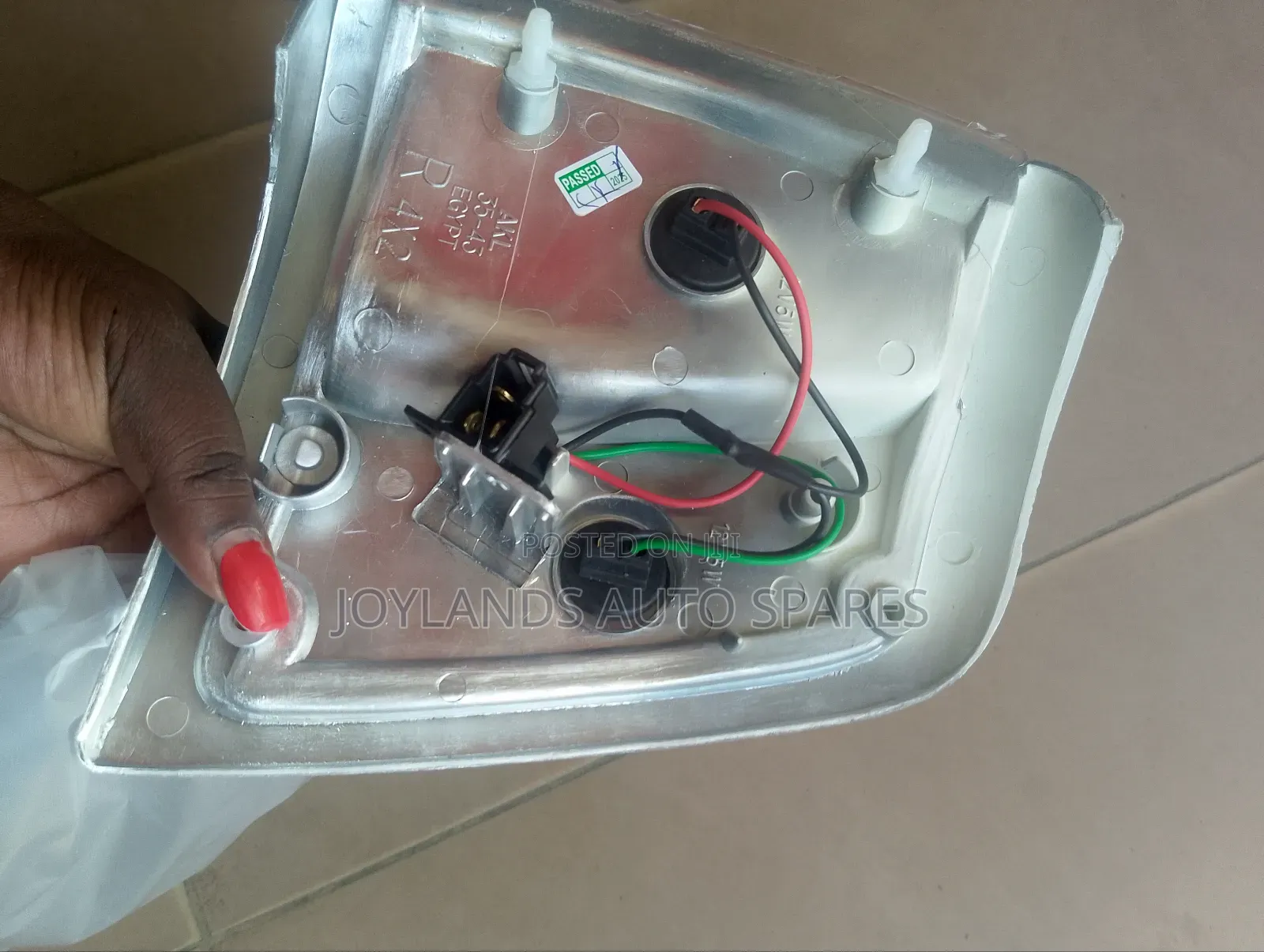 Hilux Yn85/88 Chrome Corner Lights