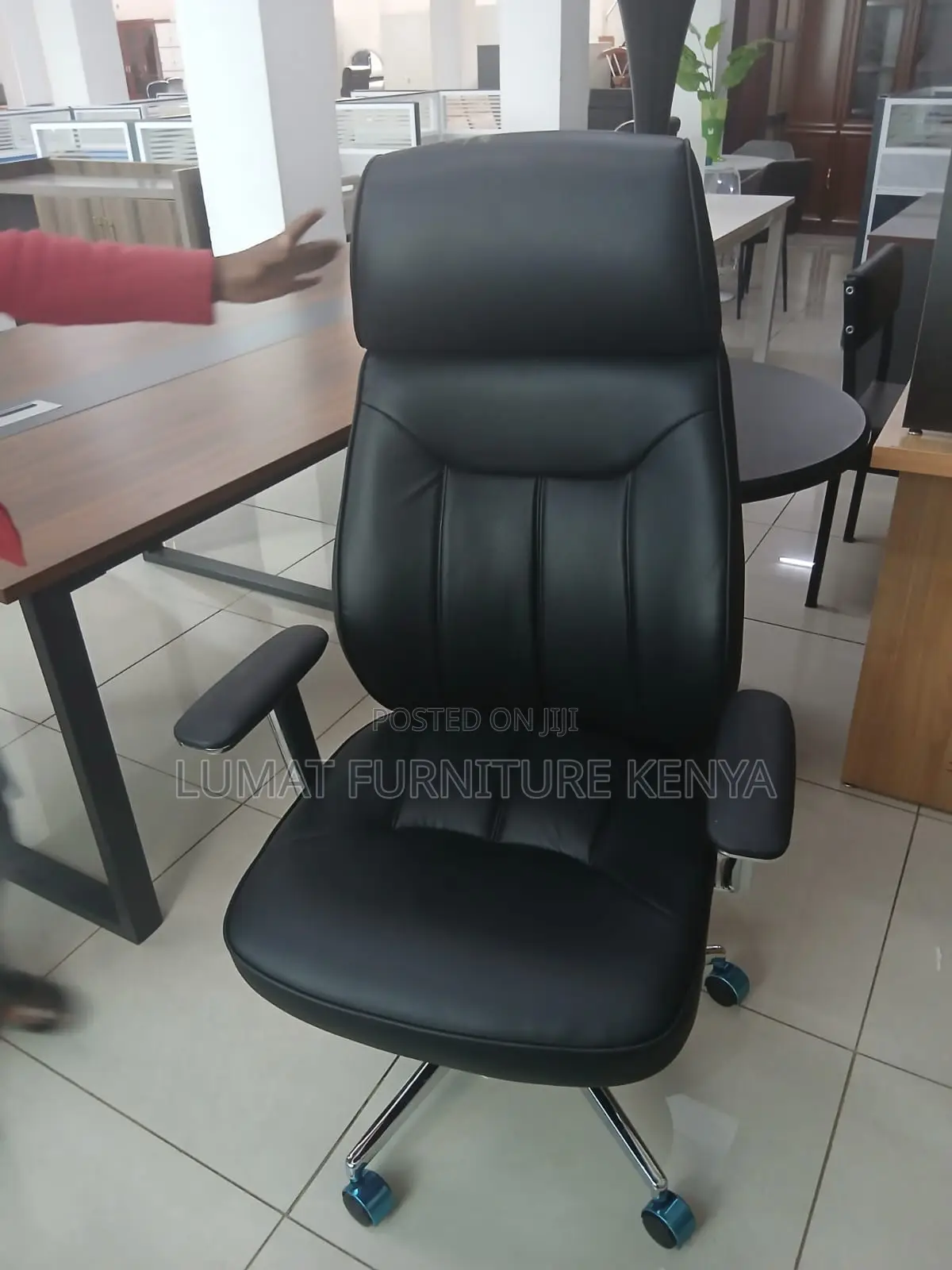 Manager Leather Seat