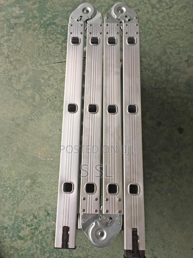 Modern 4x3 Aluminum Multipurpose Hinge Ladder - thumbnail 2