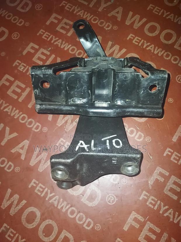 Engine Mount Suzuki Alto/Swift 2016