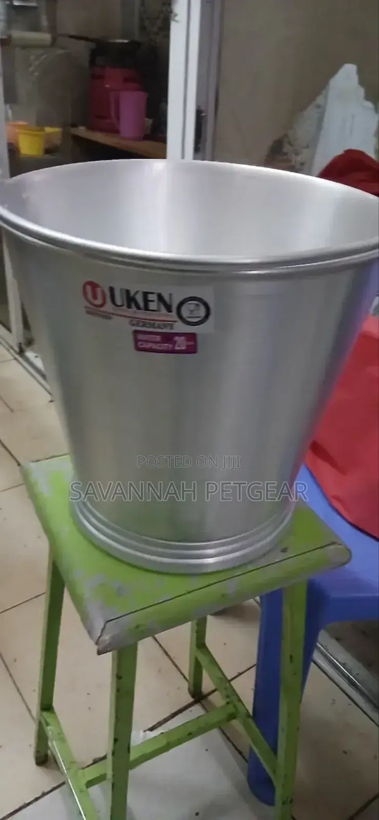 Uken Brand Aluminum Milking Bucket - 20 Litres