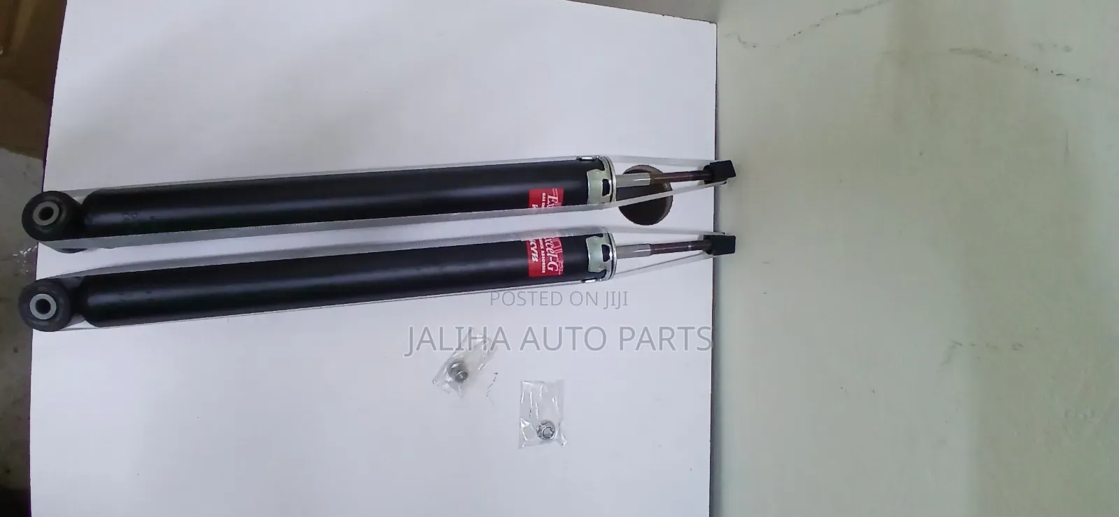 Honda Vezel Rear Left/Right Kyb Shock