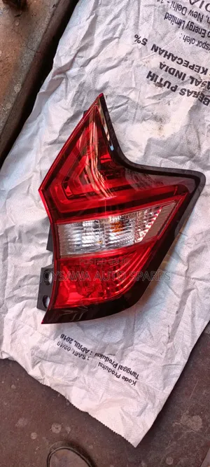 Nissan Note 2015 Taillight