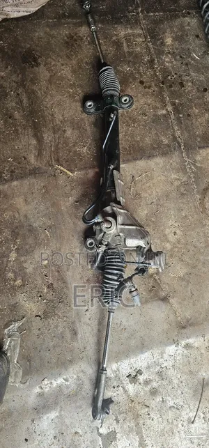 Toyota 110 /102 Steering Rack Well Maintained