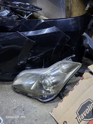 Toyota Blade Headlight