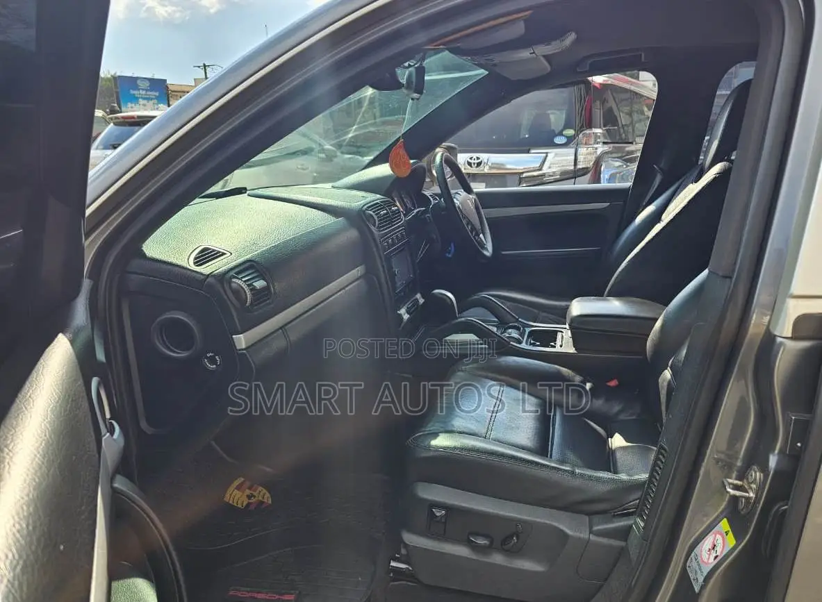 Porsche Cayenne 3.6 V6 Automatic 2007 Gray