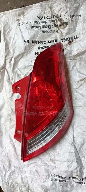 Suzuki Swift 2013 Taillight