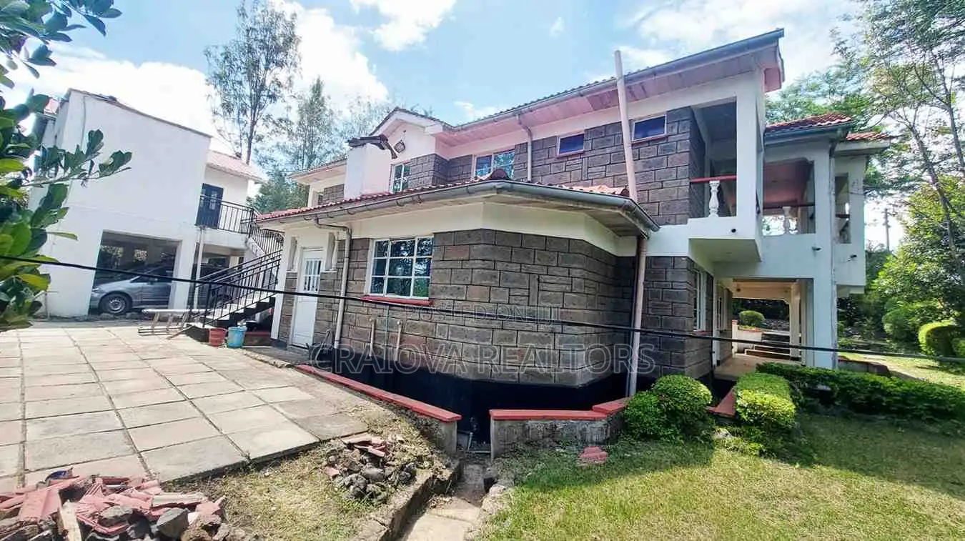 6bdrm Townhouse/Terrace in Rimpa for sale