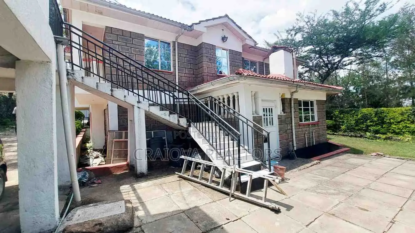 6bdrm Townhouse/Terrace in Rimpa for sale