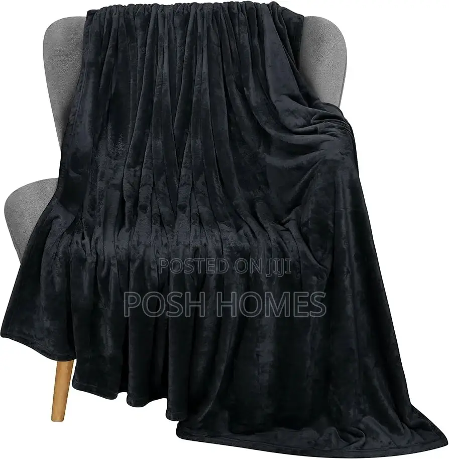 Black Quality Coral Fleece Blankets