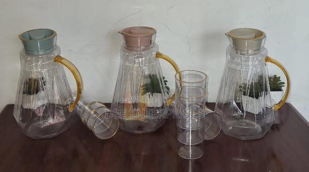 Stylish Clear Acrylic Water Set (1.8l Jug +3 - 220ml Tumblers)