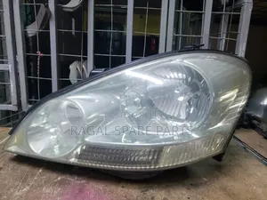 Ipsum 2003 Xenon