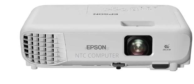Epson Eb-E01 Svga 3lcd Projector - main view