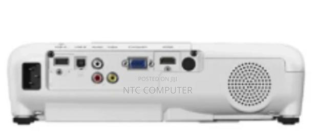Epson Eb-E01 Svga 3lcd Projector - thumbnail 2