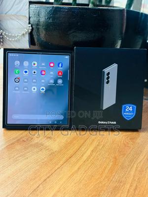 Samsung Galaxy Z Fold6 256 GB - main view