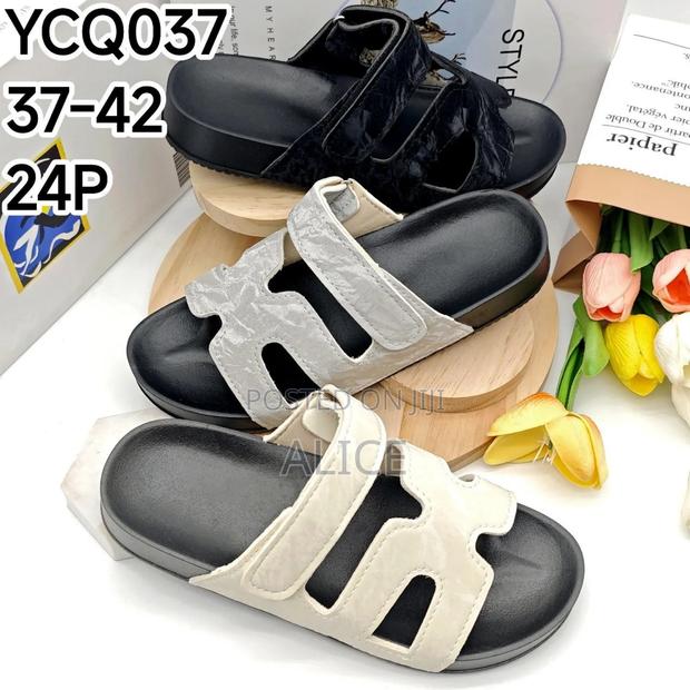 Unique H Slides - thumbnail 2