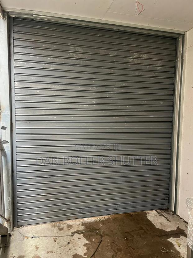 Shopfront Manual Roller Shutters – Stylish Safe - main view