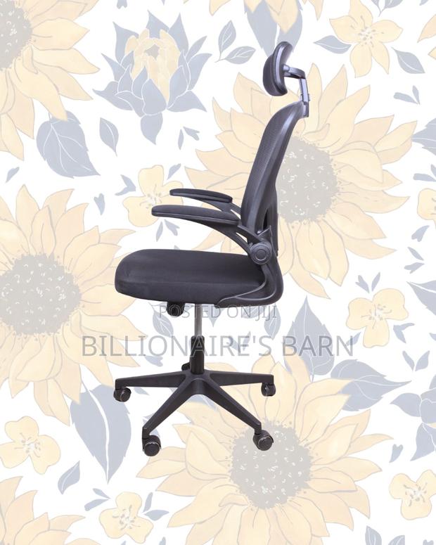 Quality Grey Office to Clean | Same-Day Delivery Available - thumbnail 3