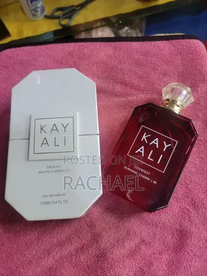 Kay Ali White Flower