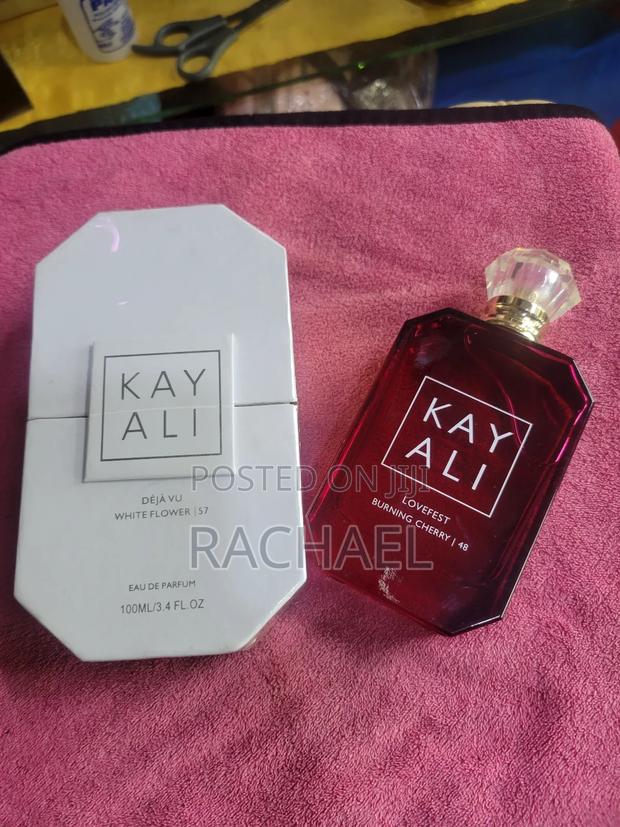 Kay Ali White Flower