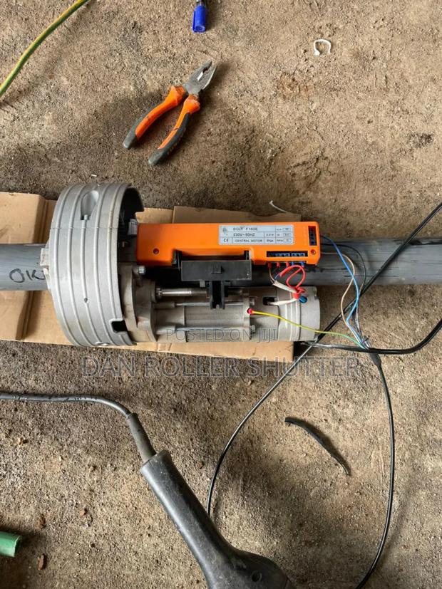 Automatic Roller Doors With Remote Operation Safety Sensors - thumbnail 5