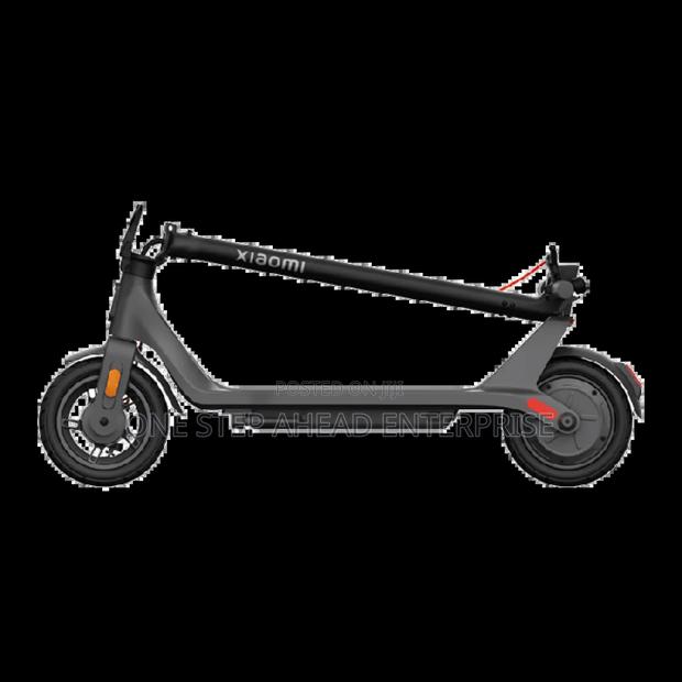 Foldable Electric Rechargeable Scooter Xaiomi Brandnew