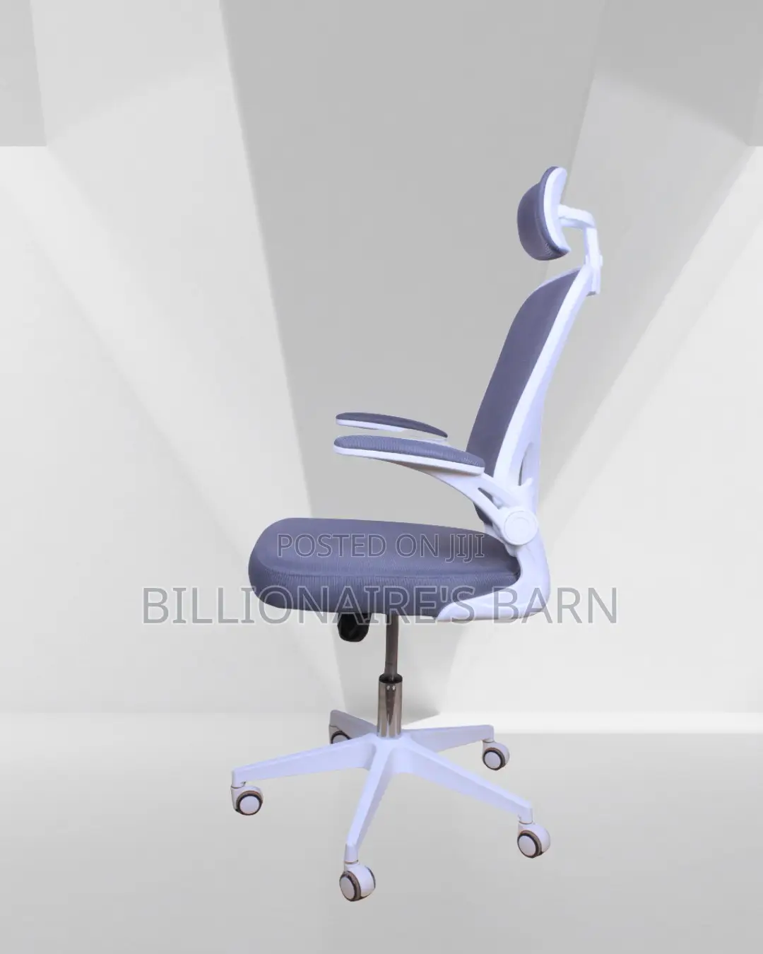 Ergonomic Hot — White Chair | Best Deal Online