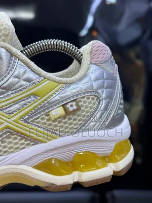 Vandythepink  Atmos Asics Gel Nimbus 10.1 
“ *Banana Split *”