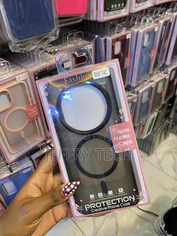 Xtcase Xiaomi Redmi 14c Magnetic Transluscent Matte Case - thumbnail 2