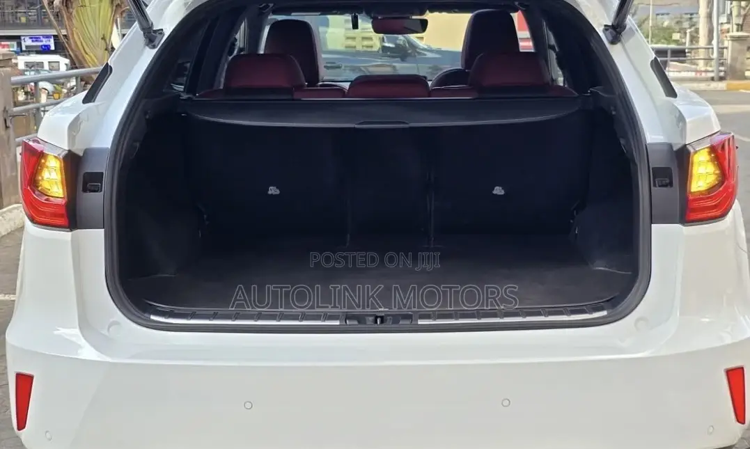 Lexus RX 300 2WD 2018 White
