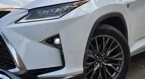 Lexus RX 300 2WD 2018 White