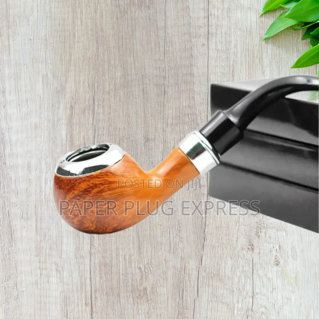 Retro-Inspired Dry Herb Smoking Pipe for Tobacco