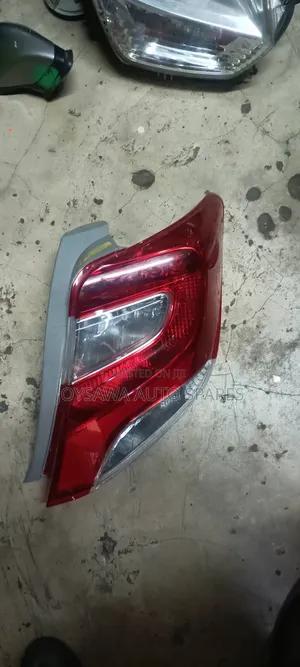 Toyota Vitz 2018 Taillight Xjapan