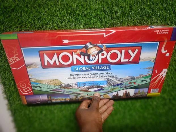 Monopoly Board Game - thumbnail 3
