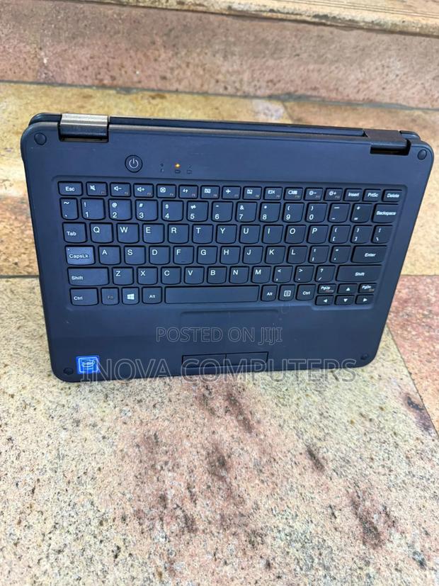 Laptop Lenovo 300e 4GB Intel Celeron SSD 128GB - thumbnail 2