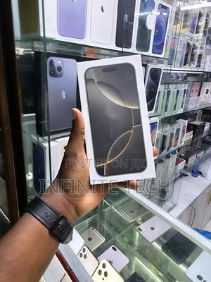 New Apple iPhone 16 Pro Max 256 GB Black - main view