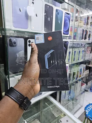 New Samsung Galaxy Z Flip6 256 GB Black