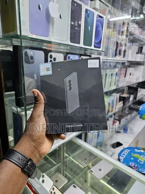 New Samsung Galaxy Z Fold6 256 GB Black