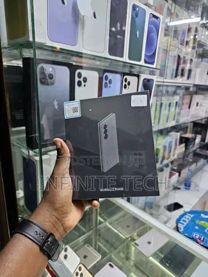 New Samsung Galaxy Z Fold6 256 GB Black