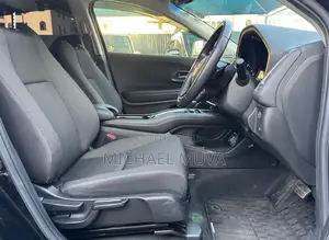 Honda Vezel 1.5 Hybrid 4WD 2018 Black