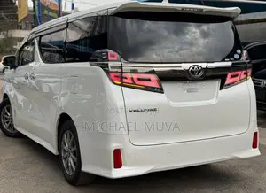 Toyota Vellfire 2018 Pearl