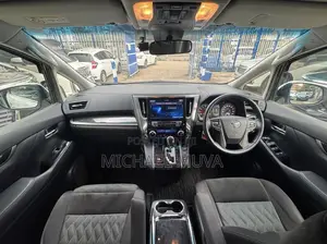 Toyota Vellfire 2018 Pearl