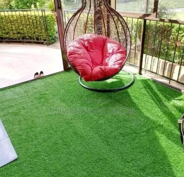 Green Garden Artificial Grass Carpet for Outdoor Beauty