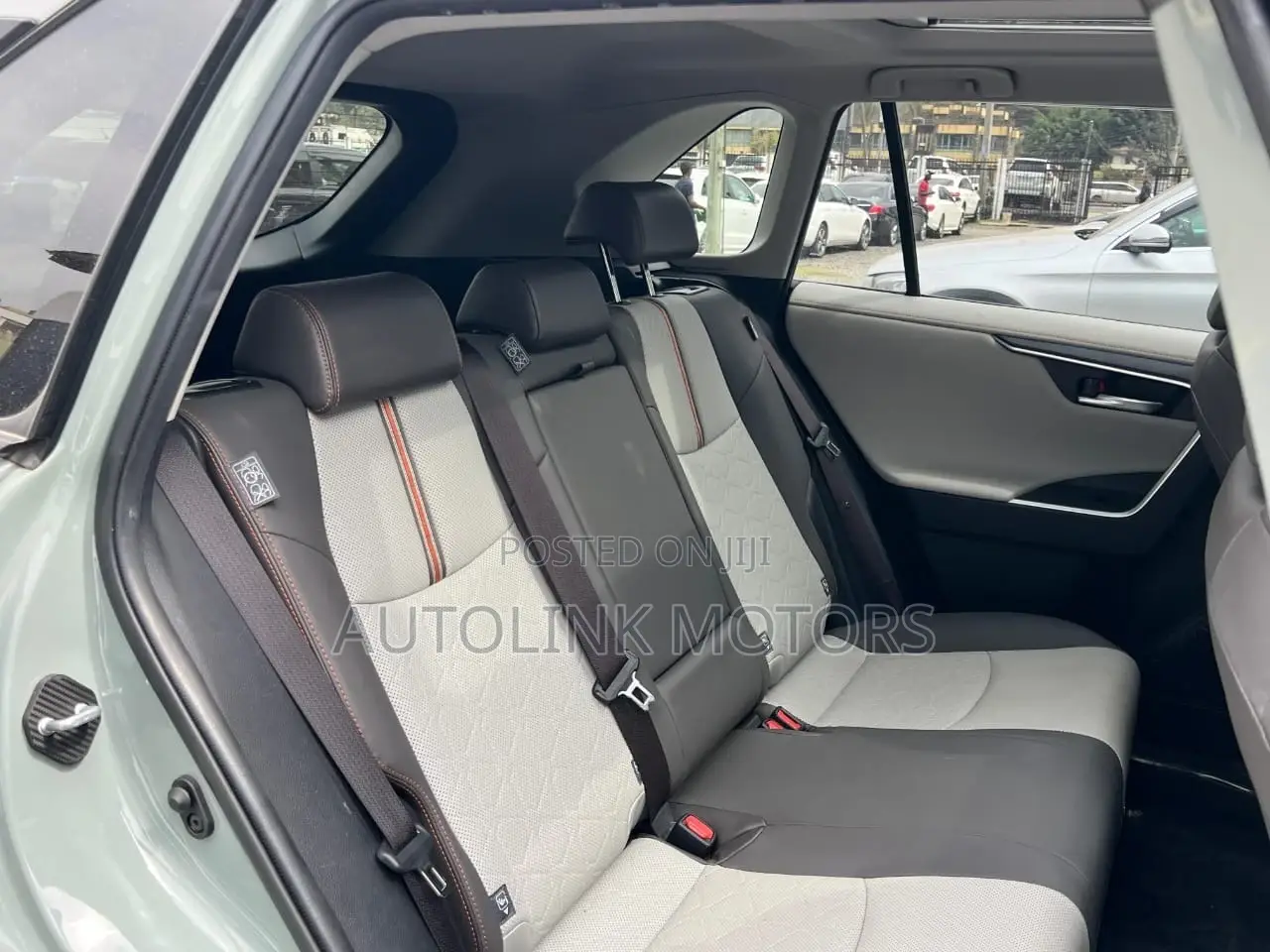 Toyota RAV4 Adventure 2019 Green