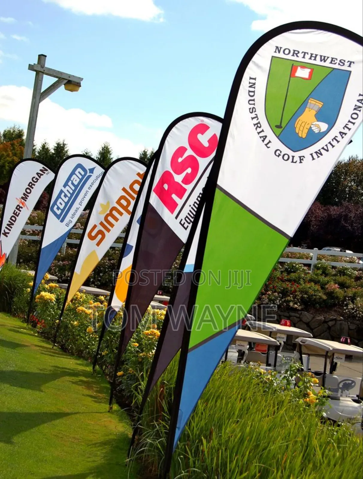 Teardrop Banners at Very Affordable Prices