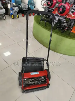 Manual 18i Inches Lawn Mower With a Collection Bag