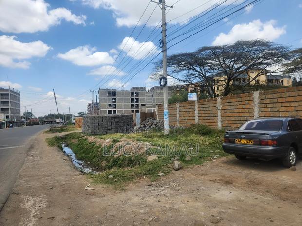 Prime Commercial 1⁄2 Acre Parcel Touching Tarmac - thumbnail 4