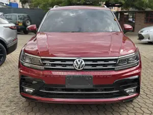 Volkswagen Tiguan 2018 Maroon