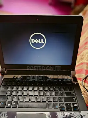 Laptop Dell Latitude 3350 4GB Intel Core i5 HDD 500GB