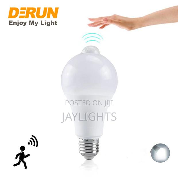 Motion Sensor Auto on-Off Light E27 Led Bulb